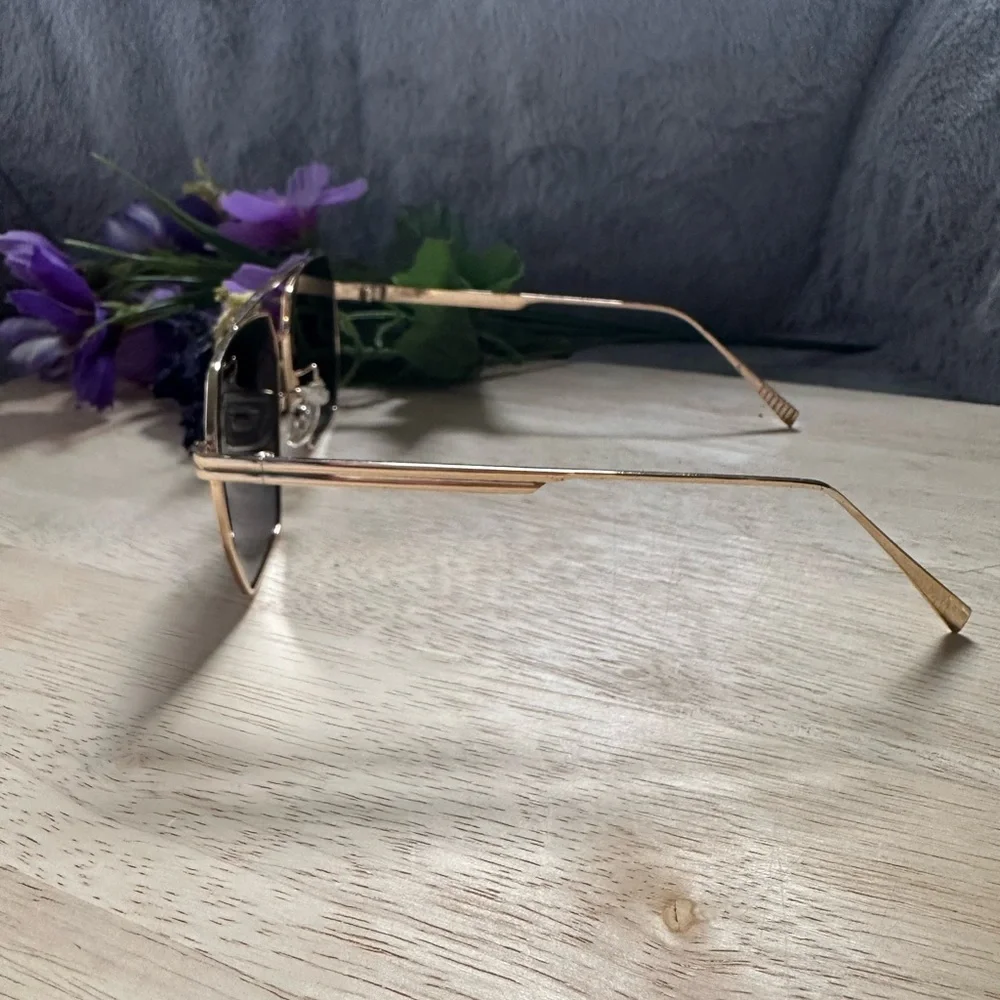 🌹 Retro Unisex Gold  Frame Brown Lens Unisex Sunglasses